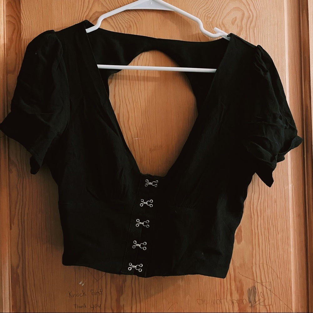 Cute, black Forever 21 cropped top with hooked front